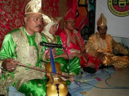 Biola Minang