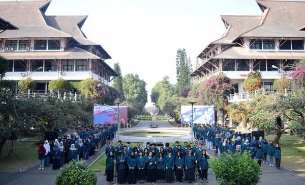 Institut Teknologi Bandung ITB
