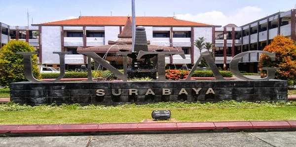 Universitas 17 Agustus 1945 Surabaya