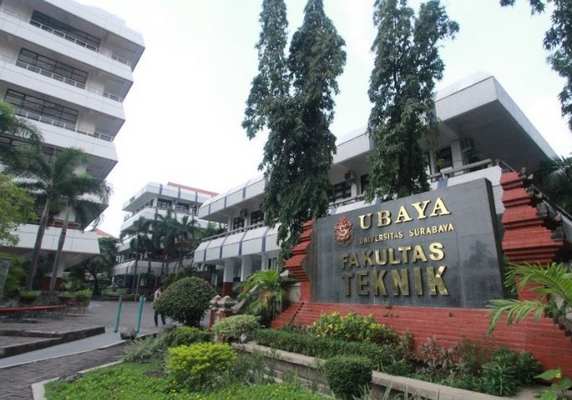 Universitas Surabaya