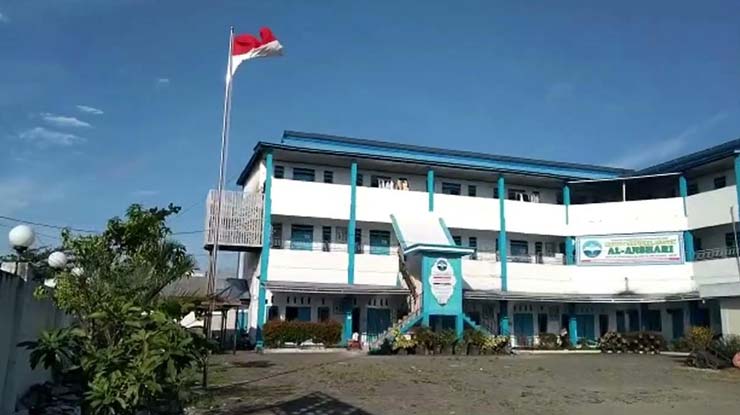 3. Pondok Pesantren Al Anshari