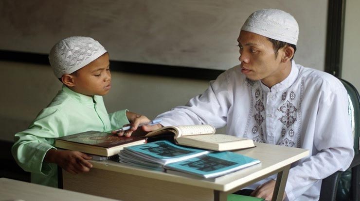 Ciri Atau Tanda Anak Tidak Betah di Pesantren